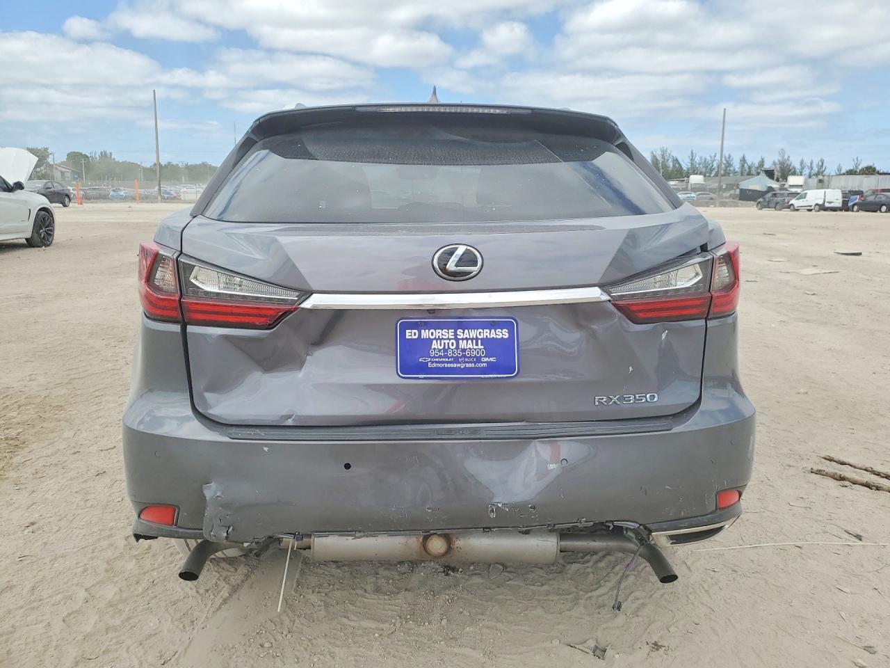 2022 Lexus Rx 350 - Image 6