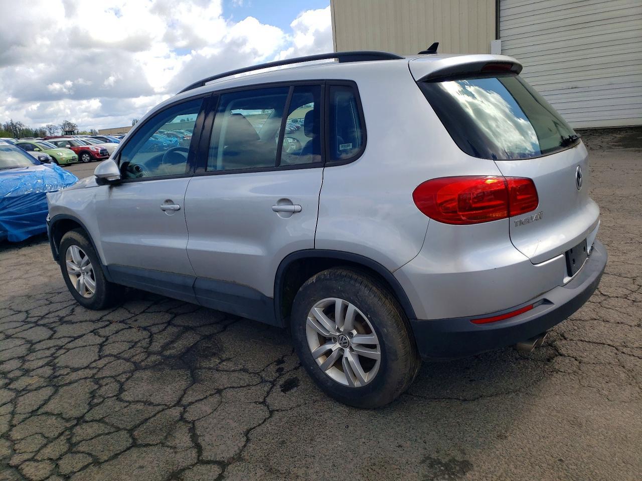 2017 Volkswagen Tiguan S - Image 2