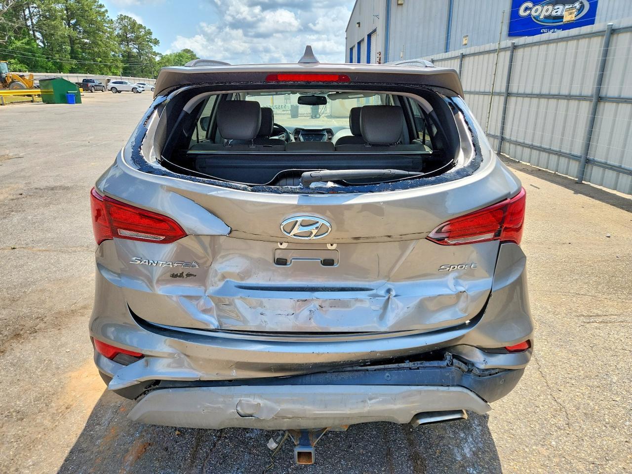 2018 Hyundai Santa Fe Sport 2.4L - Фото 6