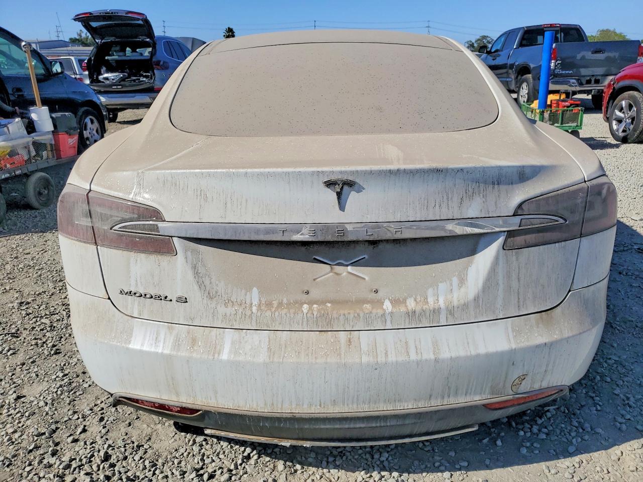 2013 Tesla Model S - Image 6