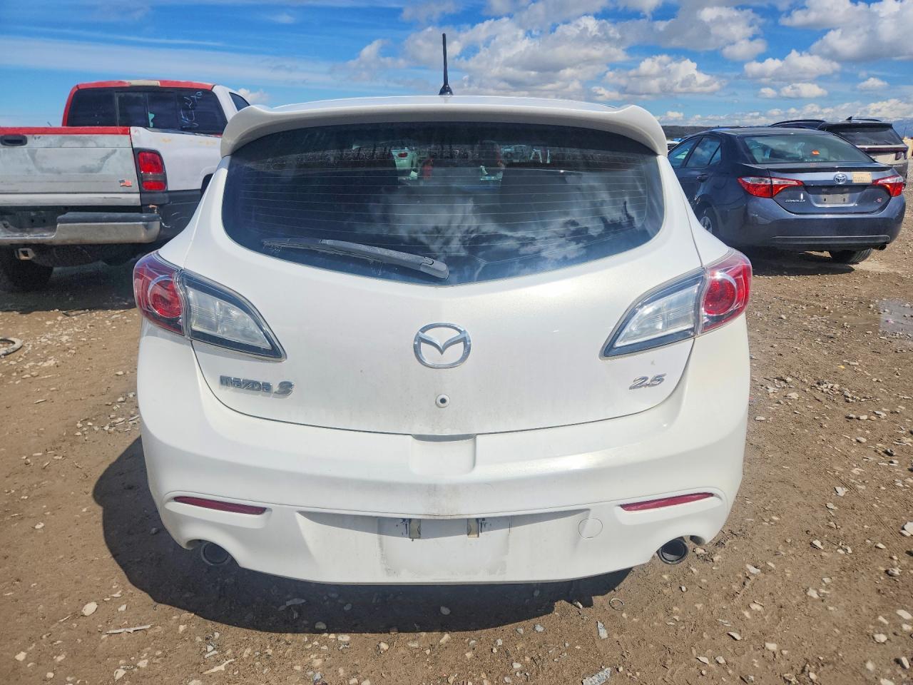 2011 Mazda 3 S - Image 6