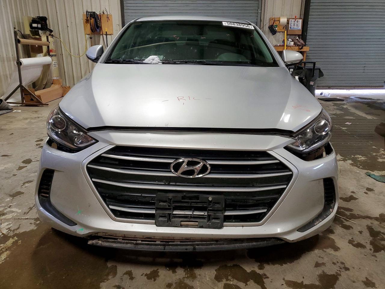 2018 Hyundai Elantra Se - Фото 5