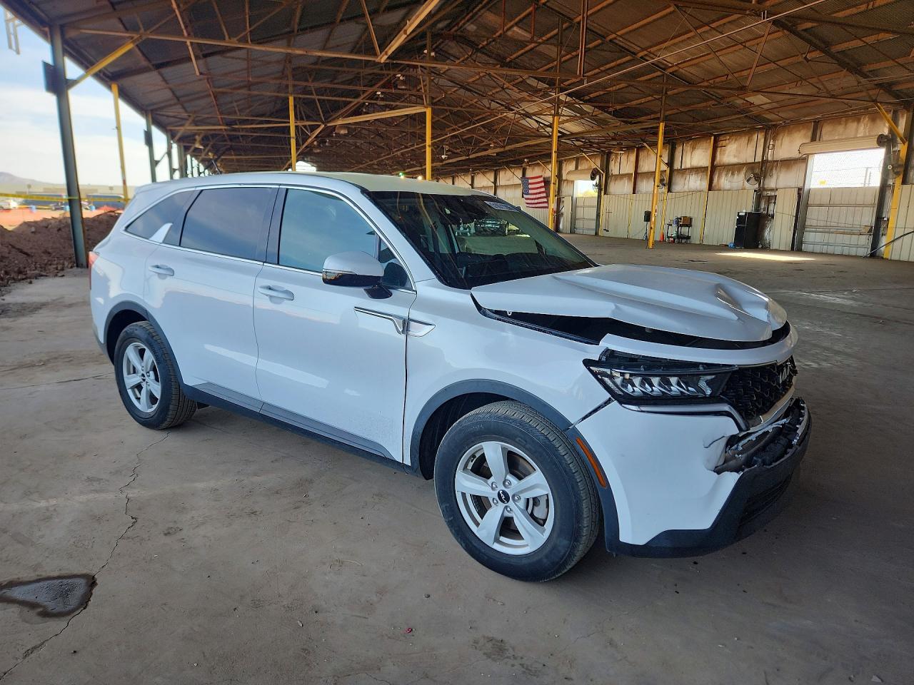 2023 Kia Sorento Lx - Image 4