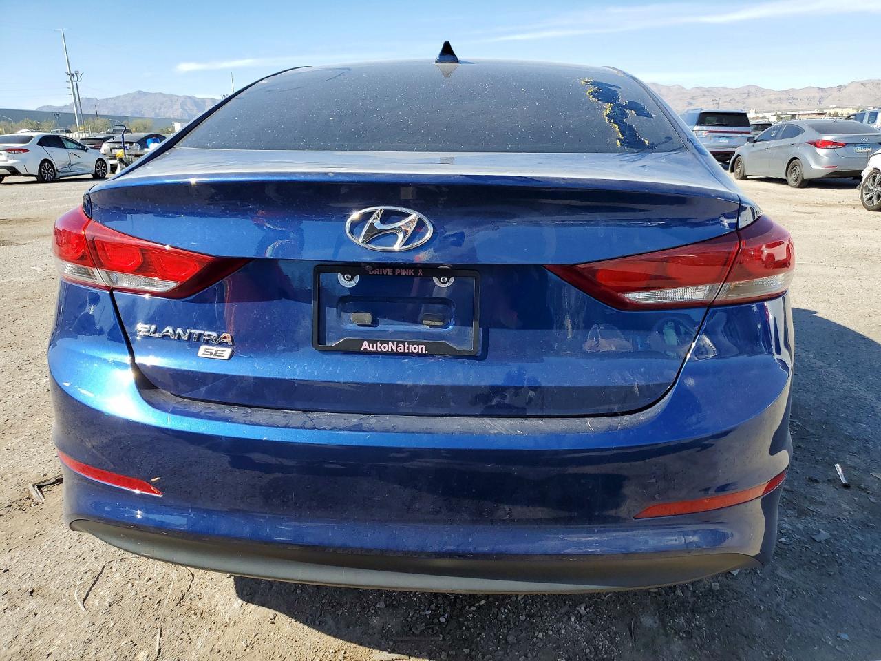 2018 Hyundai Elantra Se - Image 6