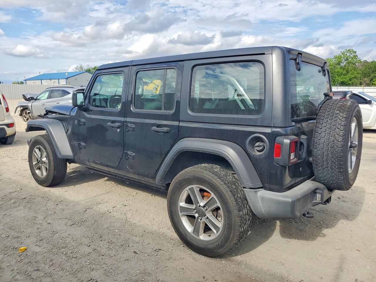 2020 Jeep Wrangler Unlimited Sport - Фото 2