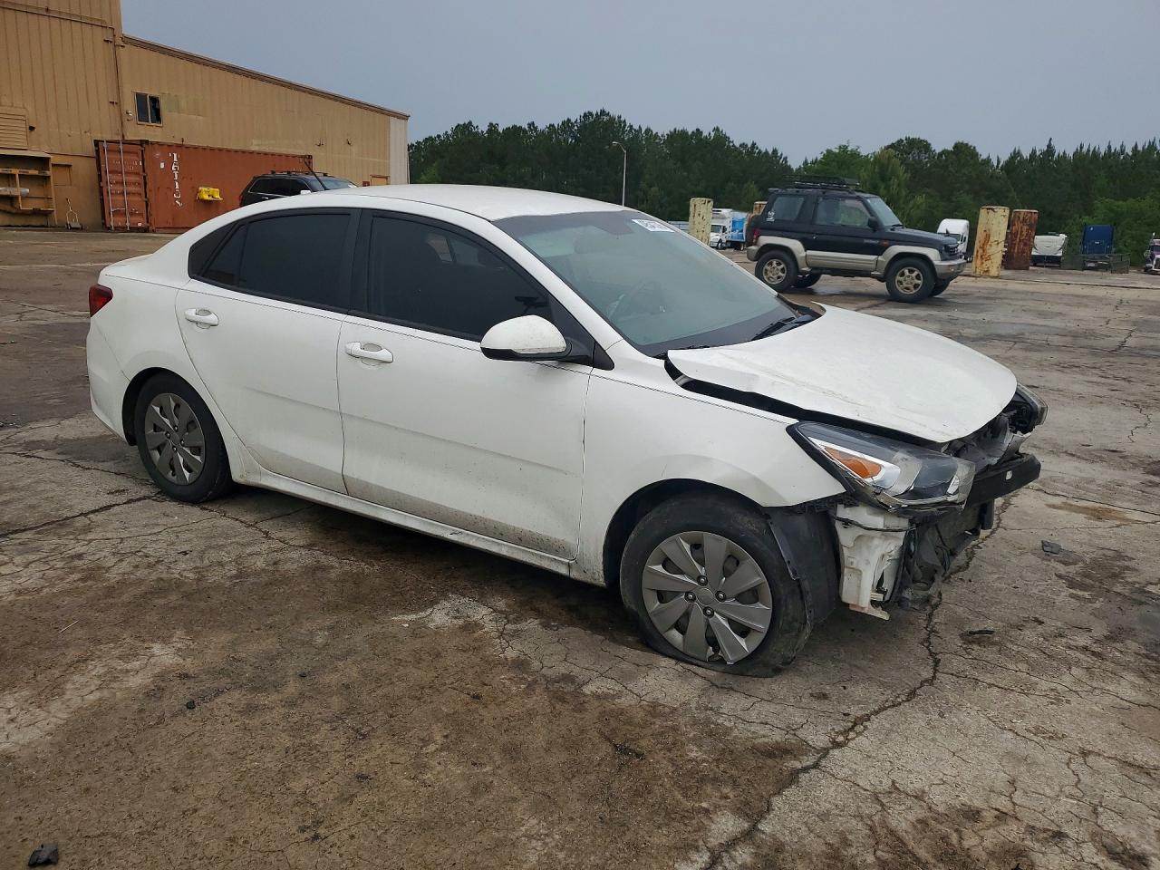 2019 Kia Rio S - Фото 4