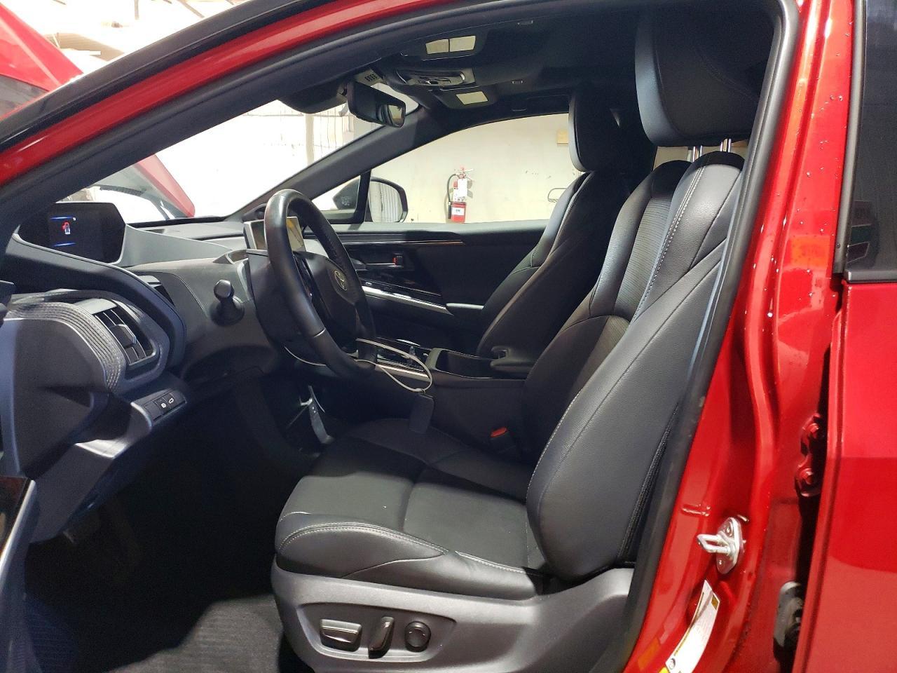 2024 Toyota Bz4X Limited - Фото 7