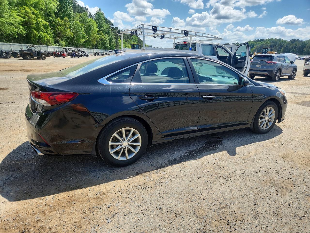 2019 Hyundai Sonata Se - Фото 3