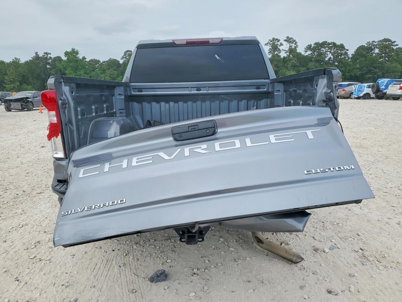 2022 Chevrolet Silverado Ltd K1500 Custom - Фото 6