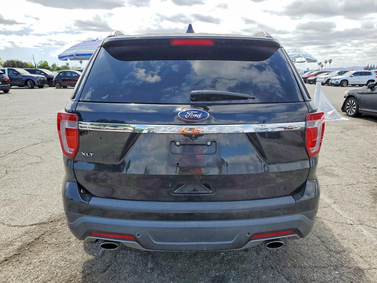 2018 Ford Explorer Xlt - Image 6