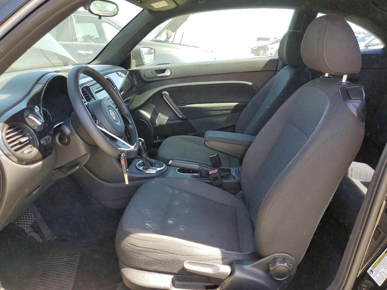 2014 Volkswagen Beetle - Фото 7