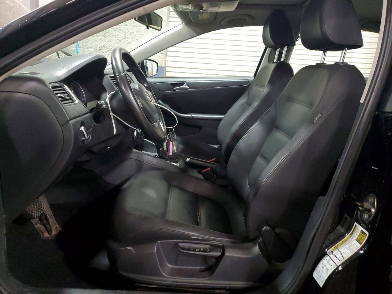 2012 Volkswagen Jetta Se - Image 7