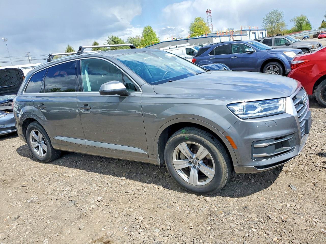 2018 Audi Q7 Premium - Image 4