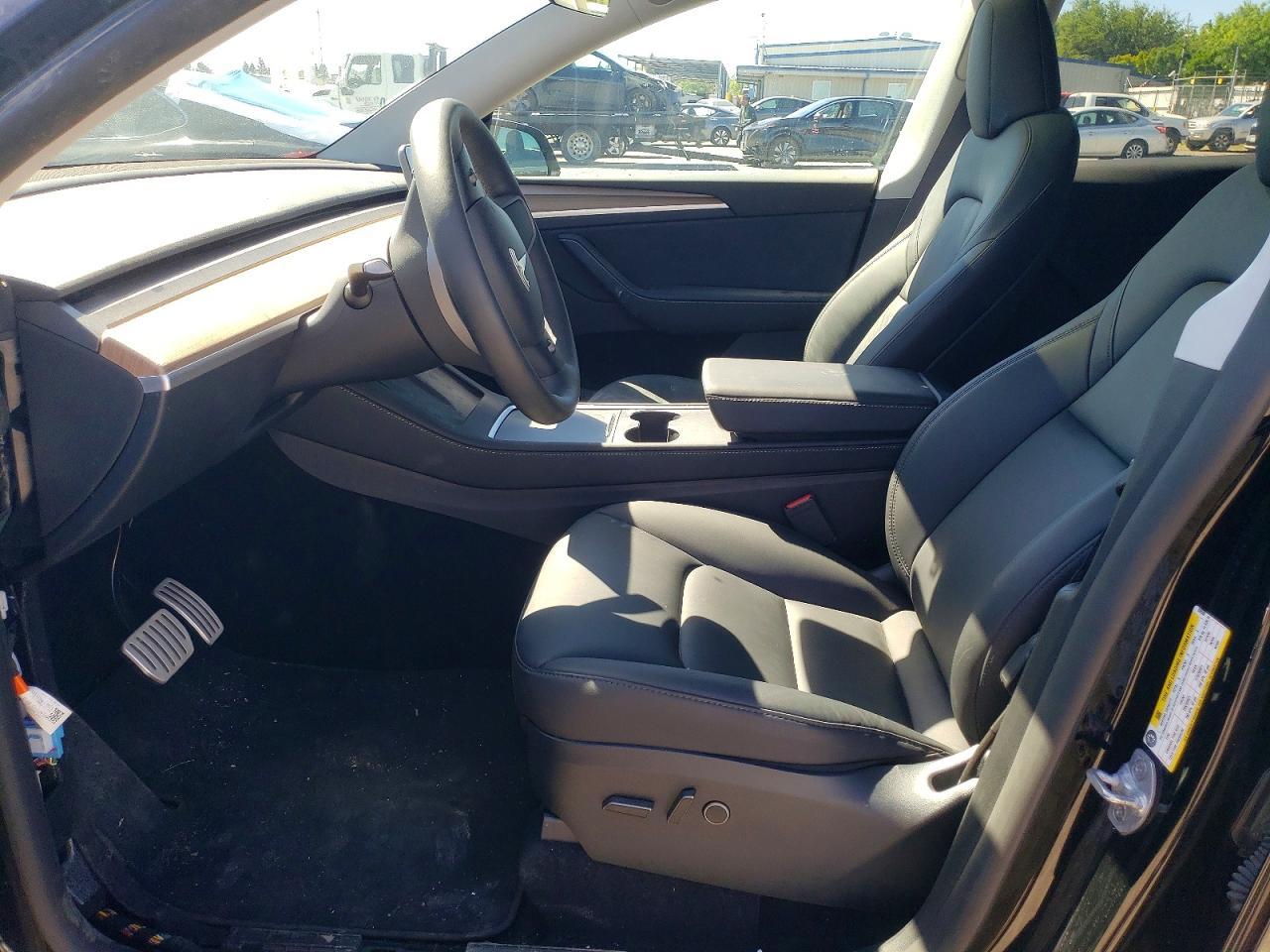 2024 Tesla Model Y - Фото 7