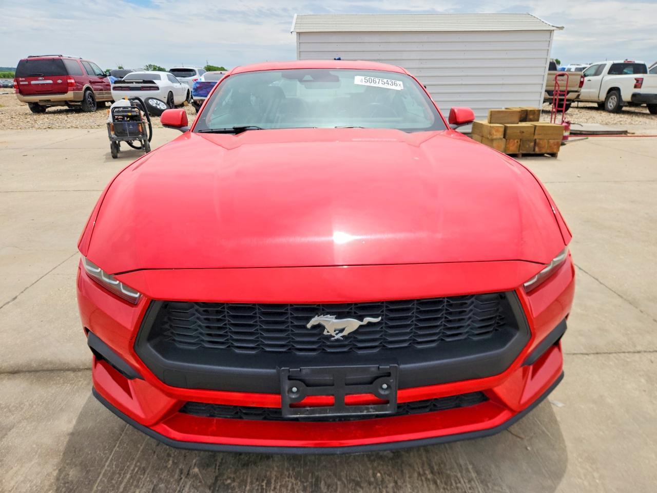 2024 Ford Mustang - Фото 5