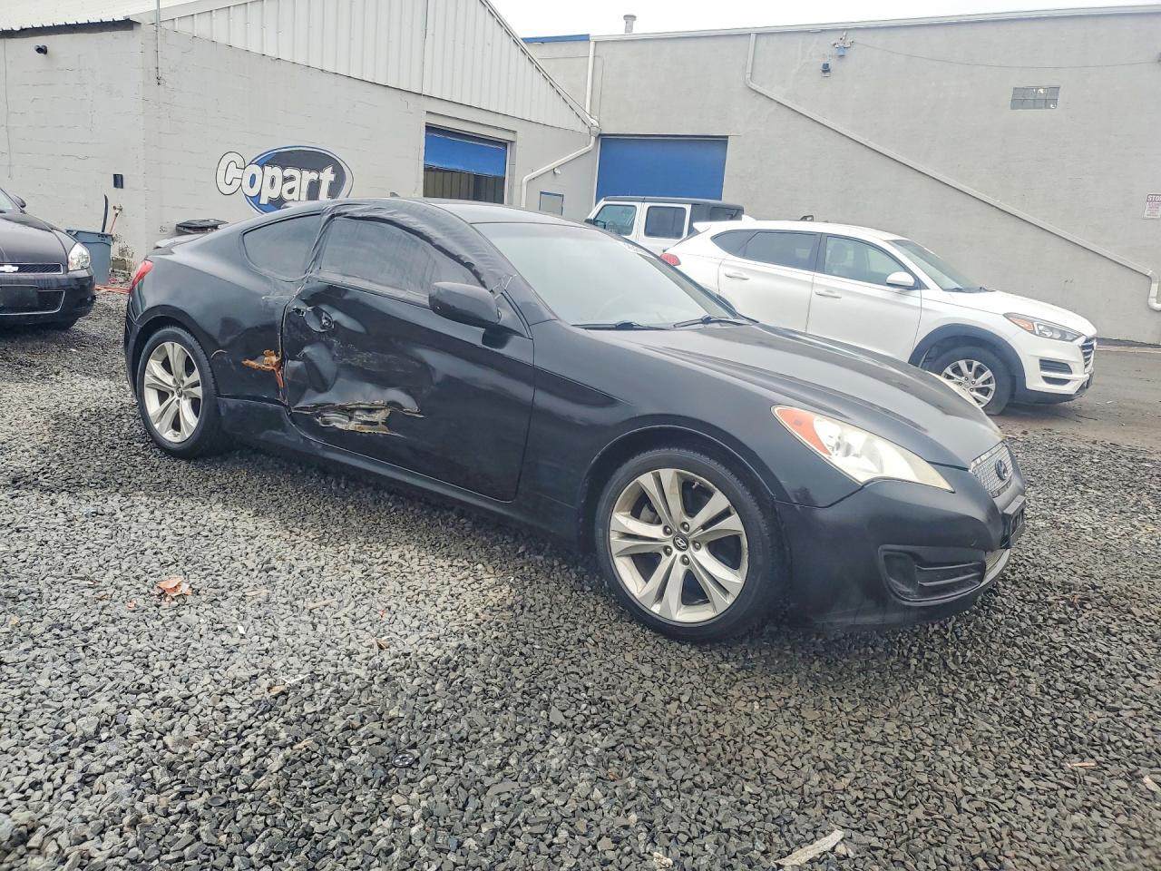 2010 Hyundai Genesis Coupe 2.0T - Фото 4