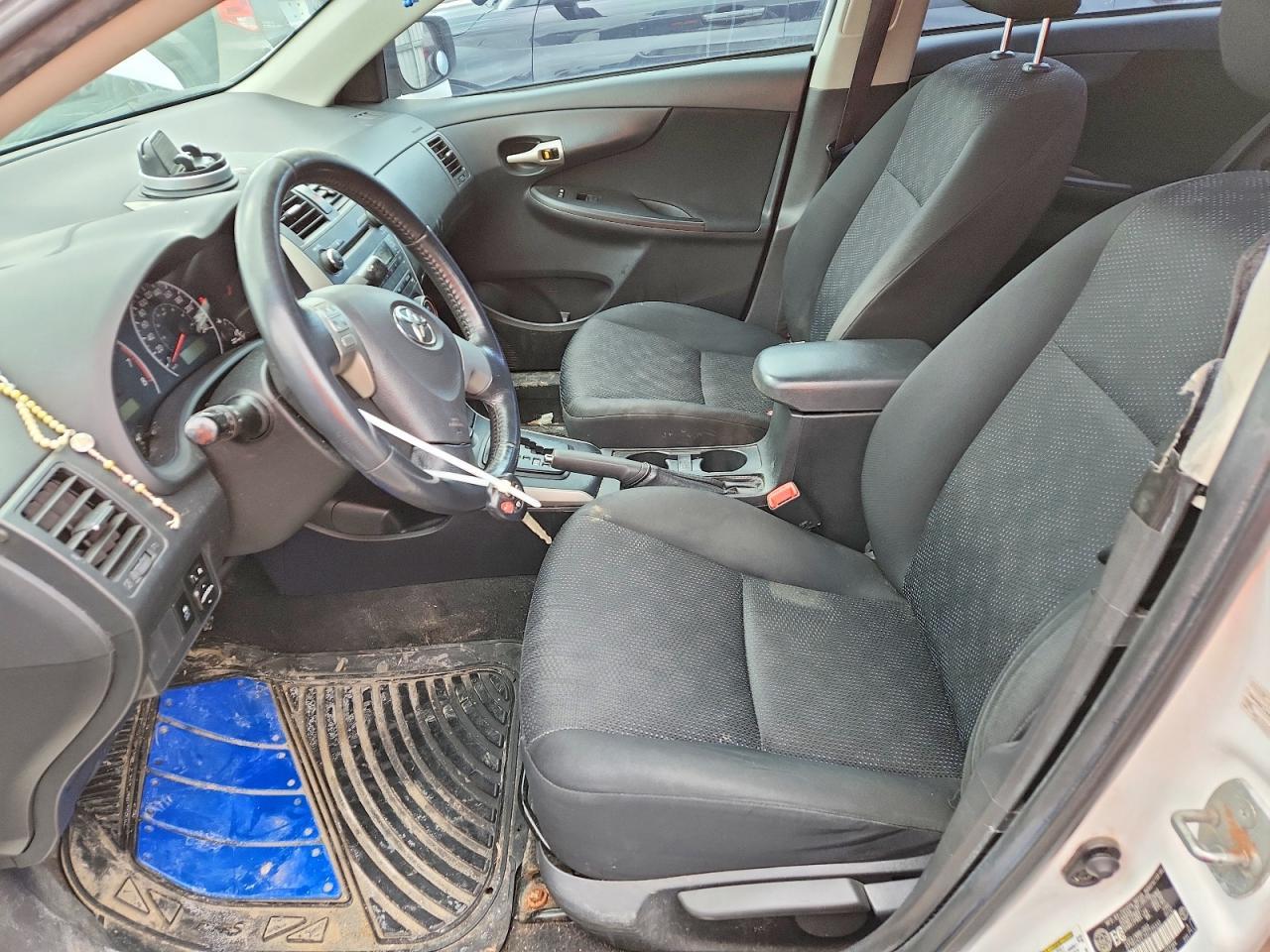 2010 Toyota Corolla Base - Фото 7