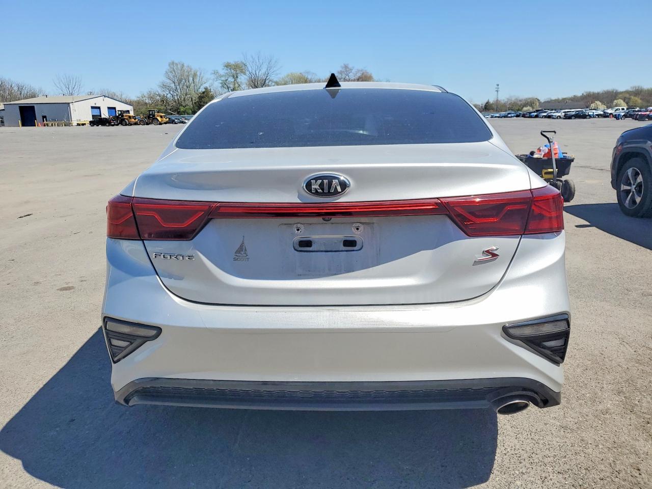 2019 Kia Forte S - Image 6