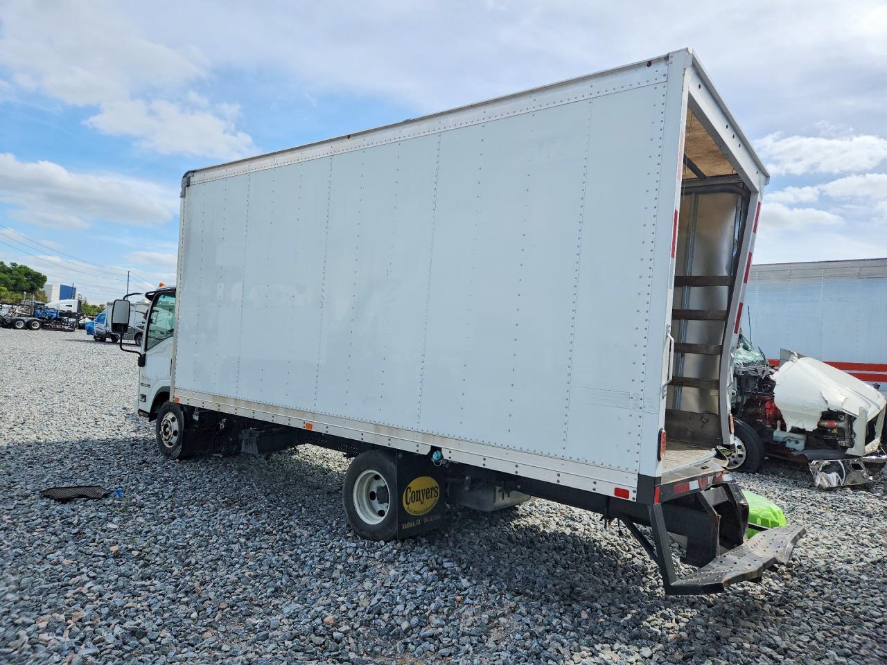 2022 Isuzu Npr Hd - Фото 2