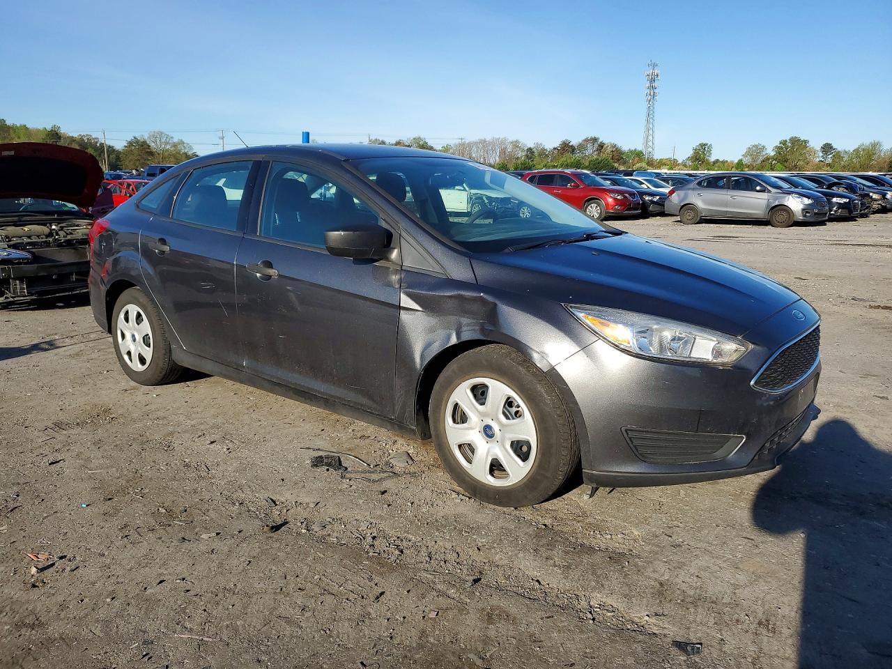 2017 Ford Focus S - Фото 4