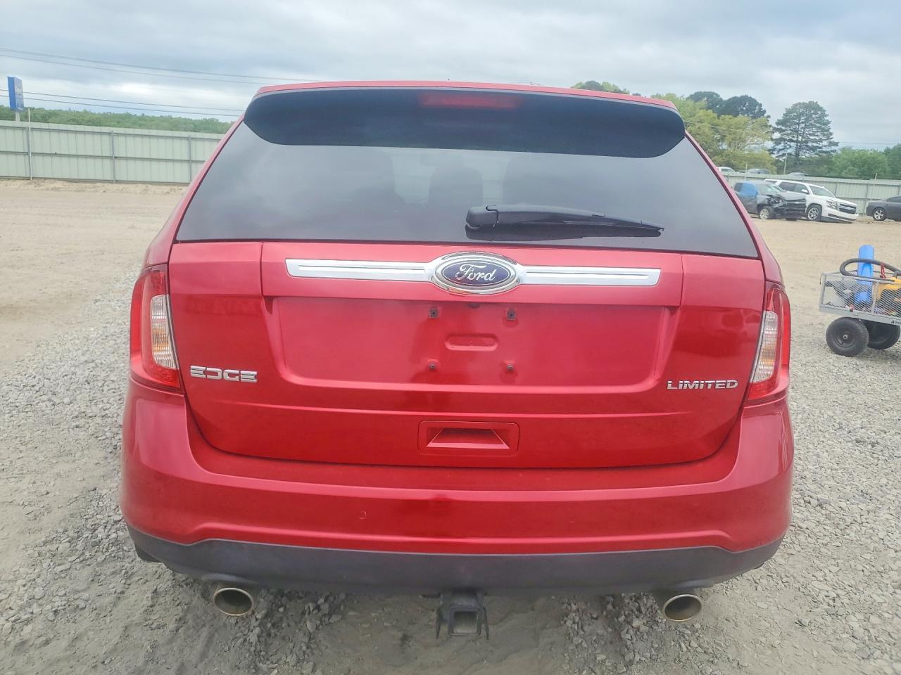 2012 Ford Edge Limited - Image 6