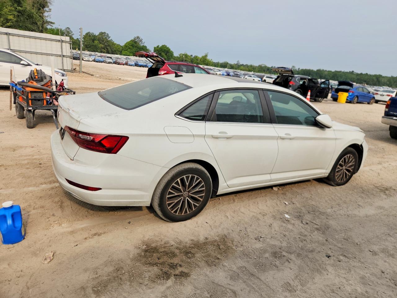 2021 Volkswagen Jetta S - Image 3