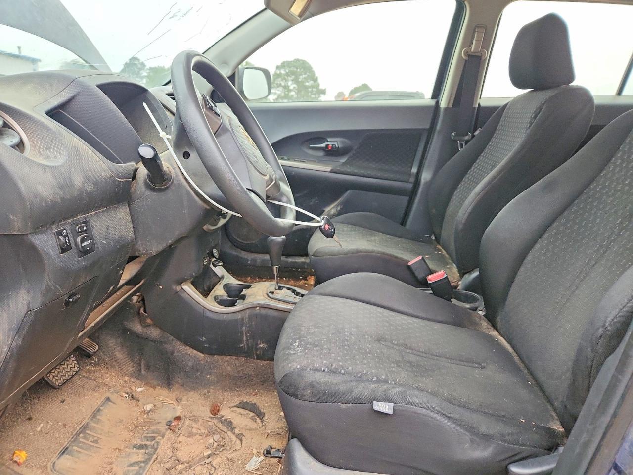2014 Scion Xd Base - Фото 7