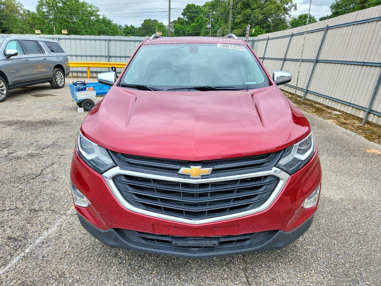 2018 Chevrolet Equinox Premier - Image 5