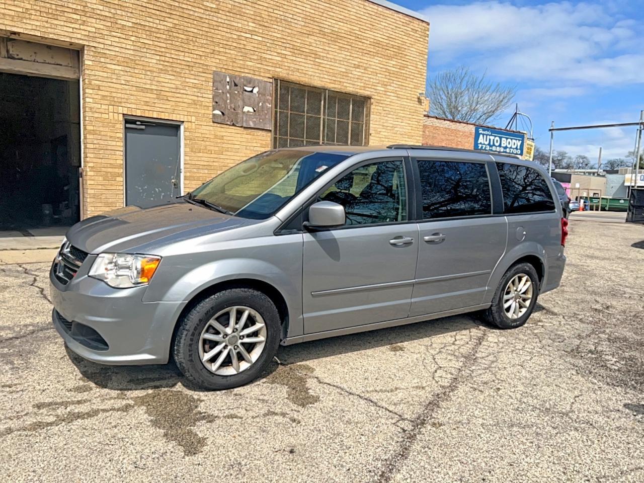 2016 Dodge Grand Caravan Sxt - Image 2