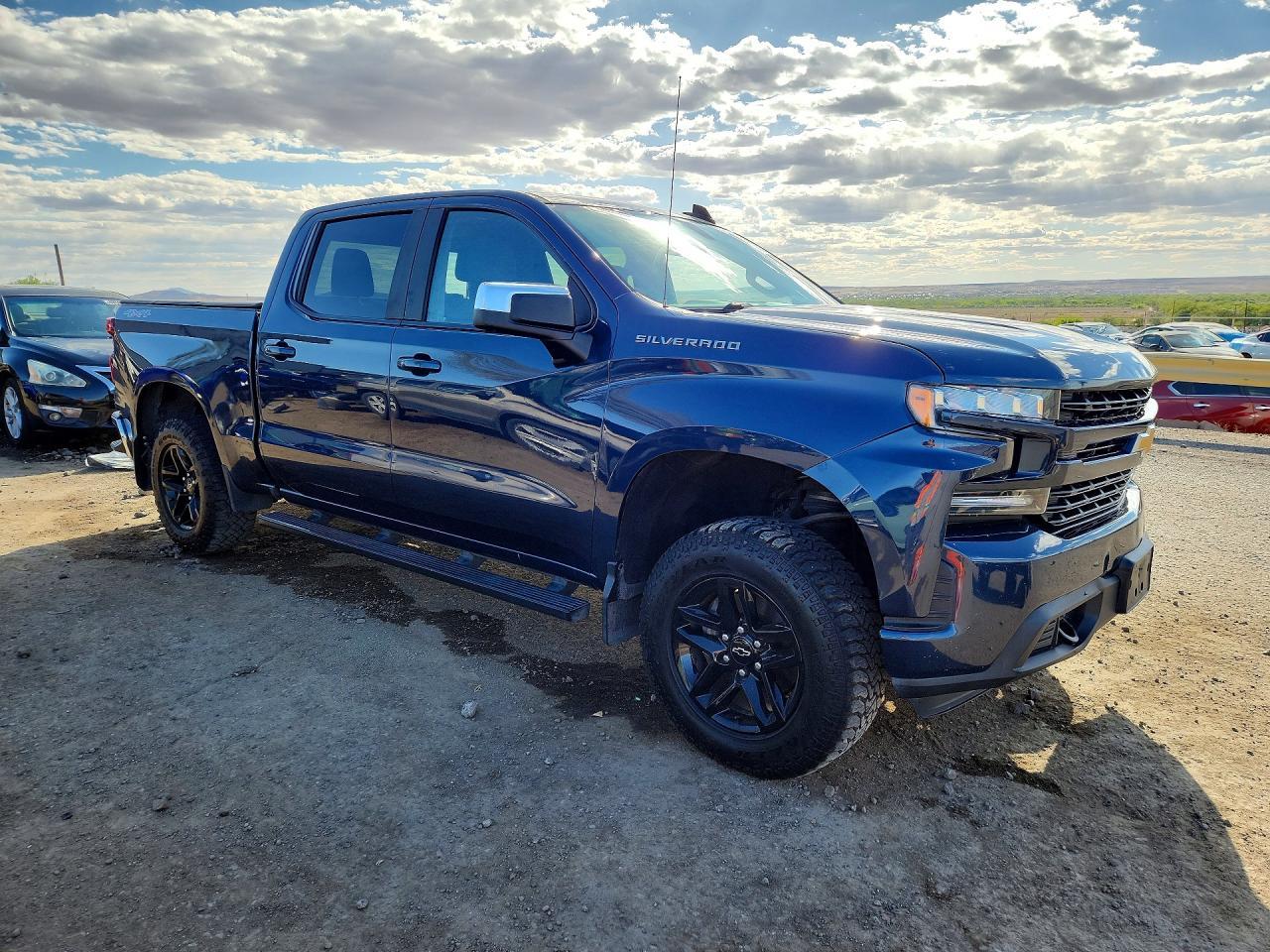 2019 Chevrolet Silverado K1500 Lt - Image 4