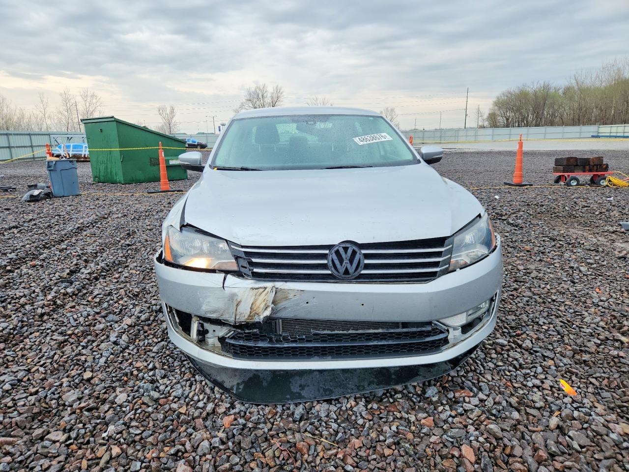 2015 Volkswagen Passat S - Фото 5