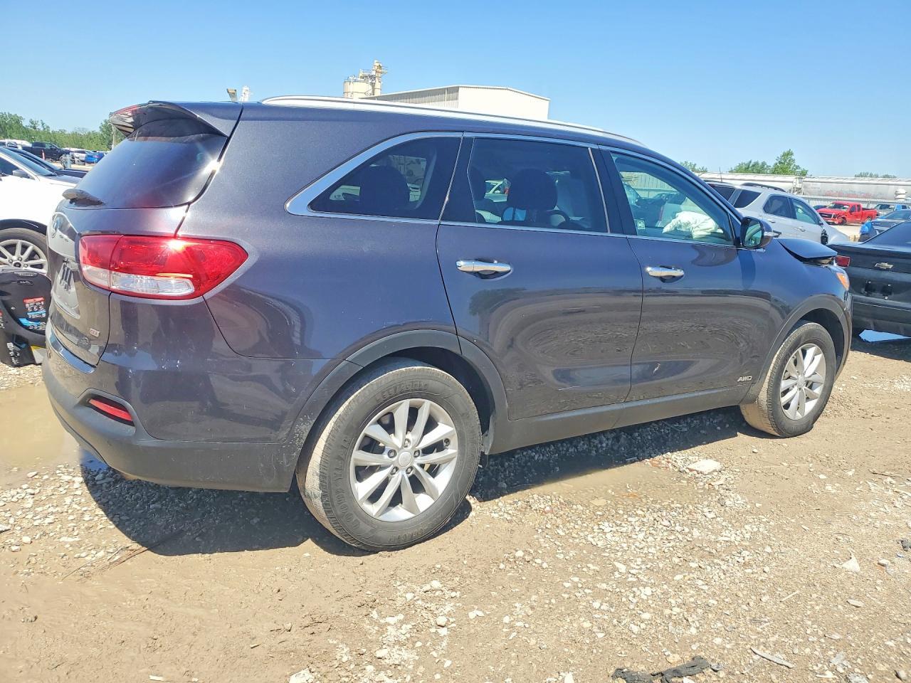 2018 Kia Sorento Lx - Фото 3