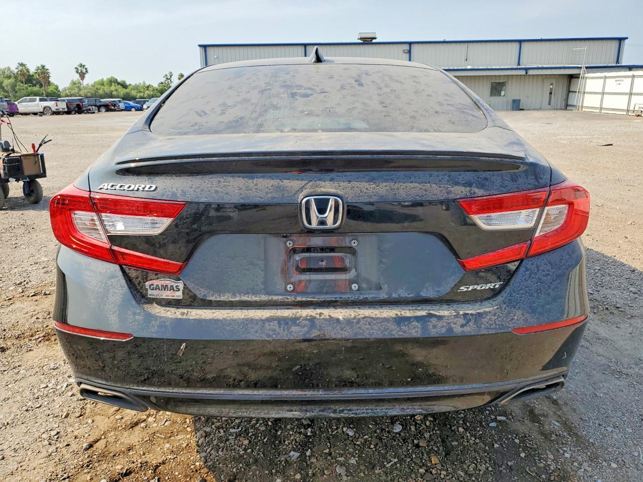 2022 Honda Accord Sport - Image 6