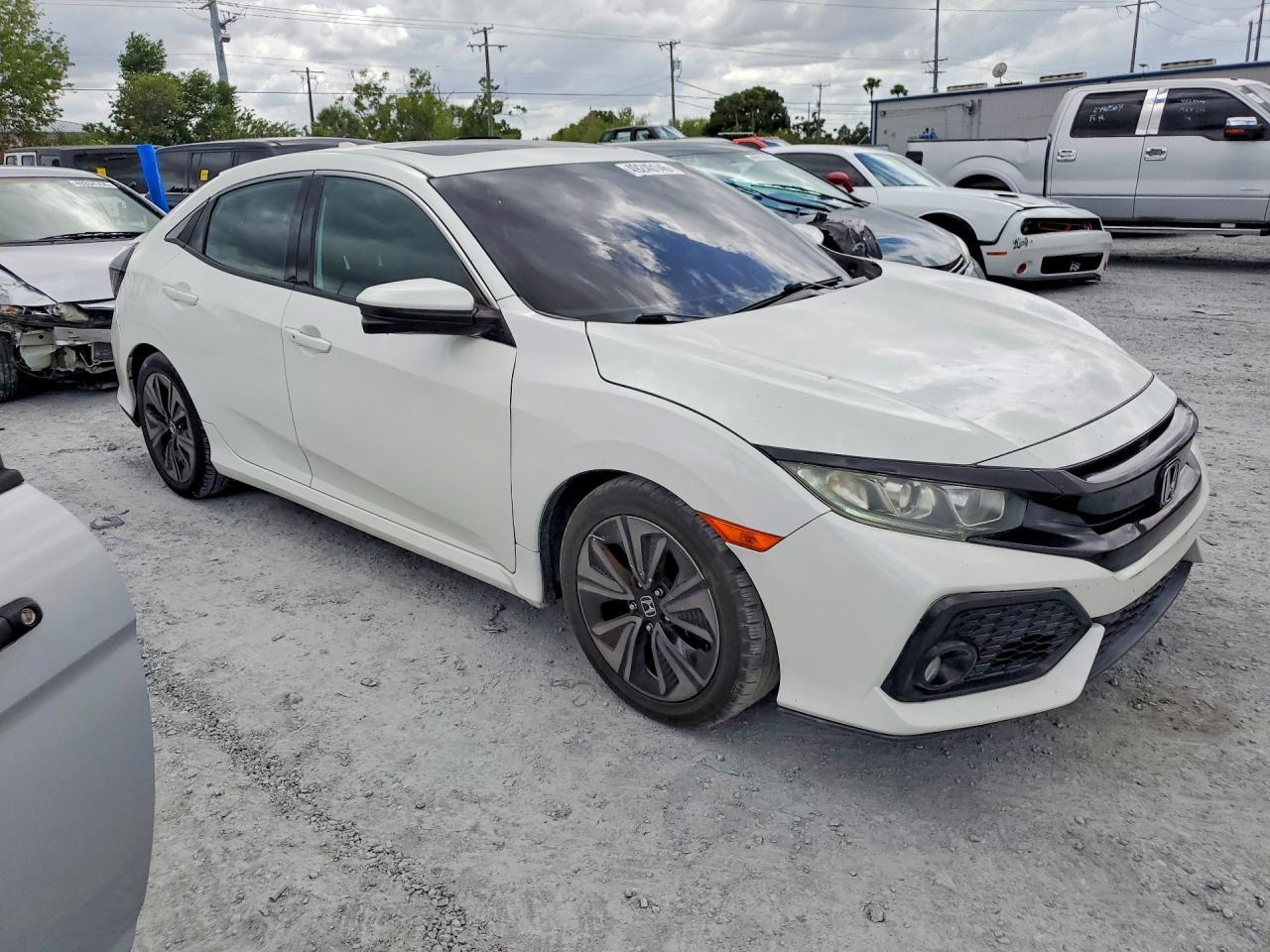 2017 Honda Civic Ex - Фото 4