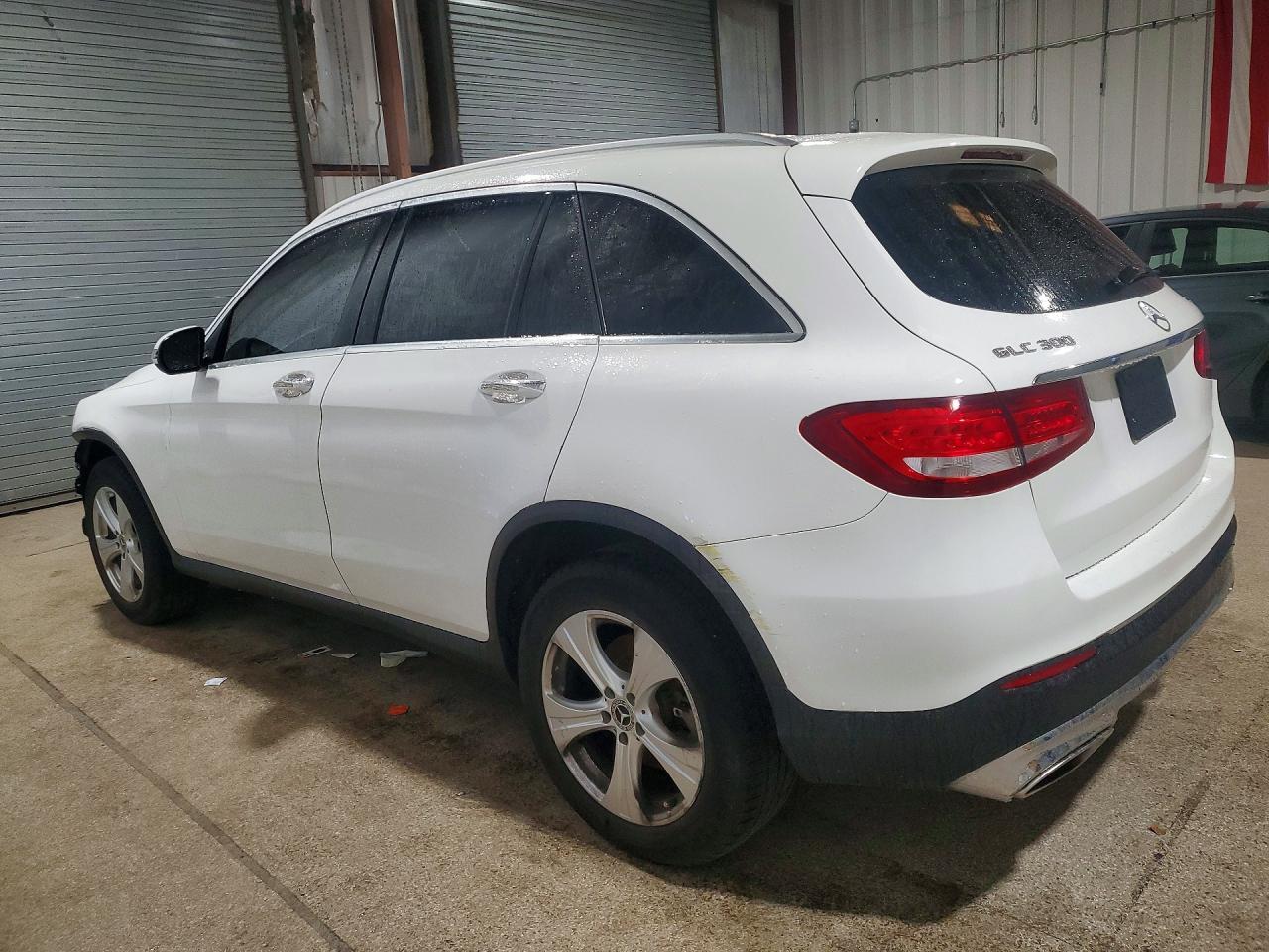 2018 Mercedes-Benz Glc 300 4Matic - Фото 2