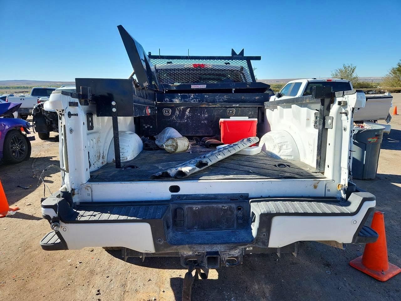 2025 Ford F250 Super Duty - Фото 6