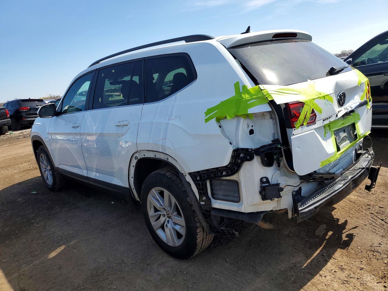 2021 Volkswagen Atlas S - Фото 2