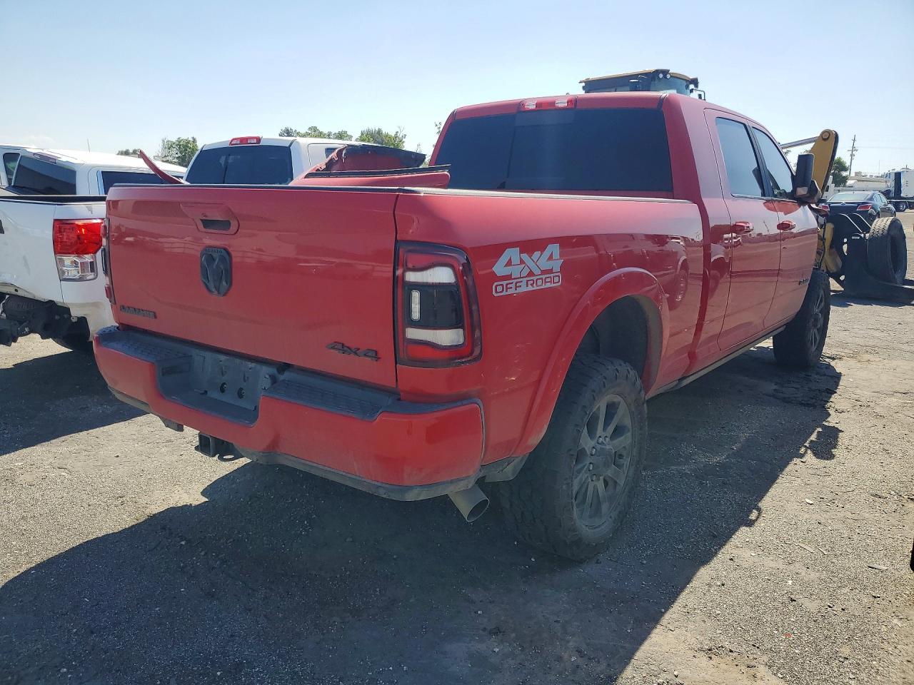 2022 Ram 2500 Laramie - Фото 3