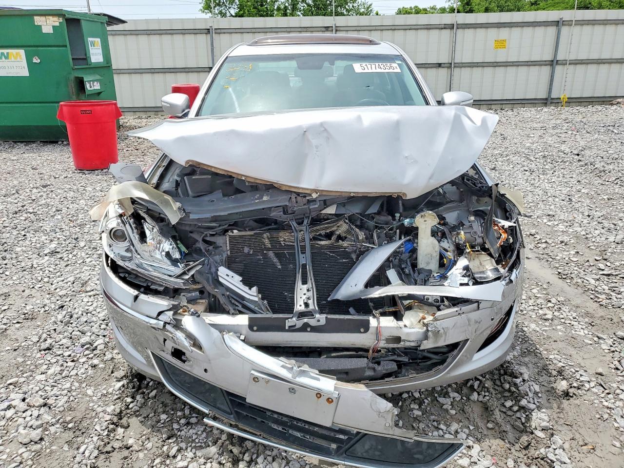 2013 Hyundai Genesis 3.8L - Фото 5