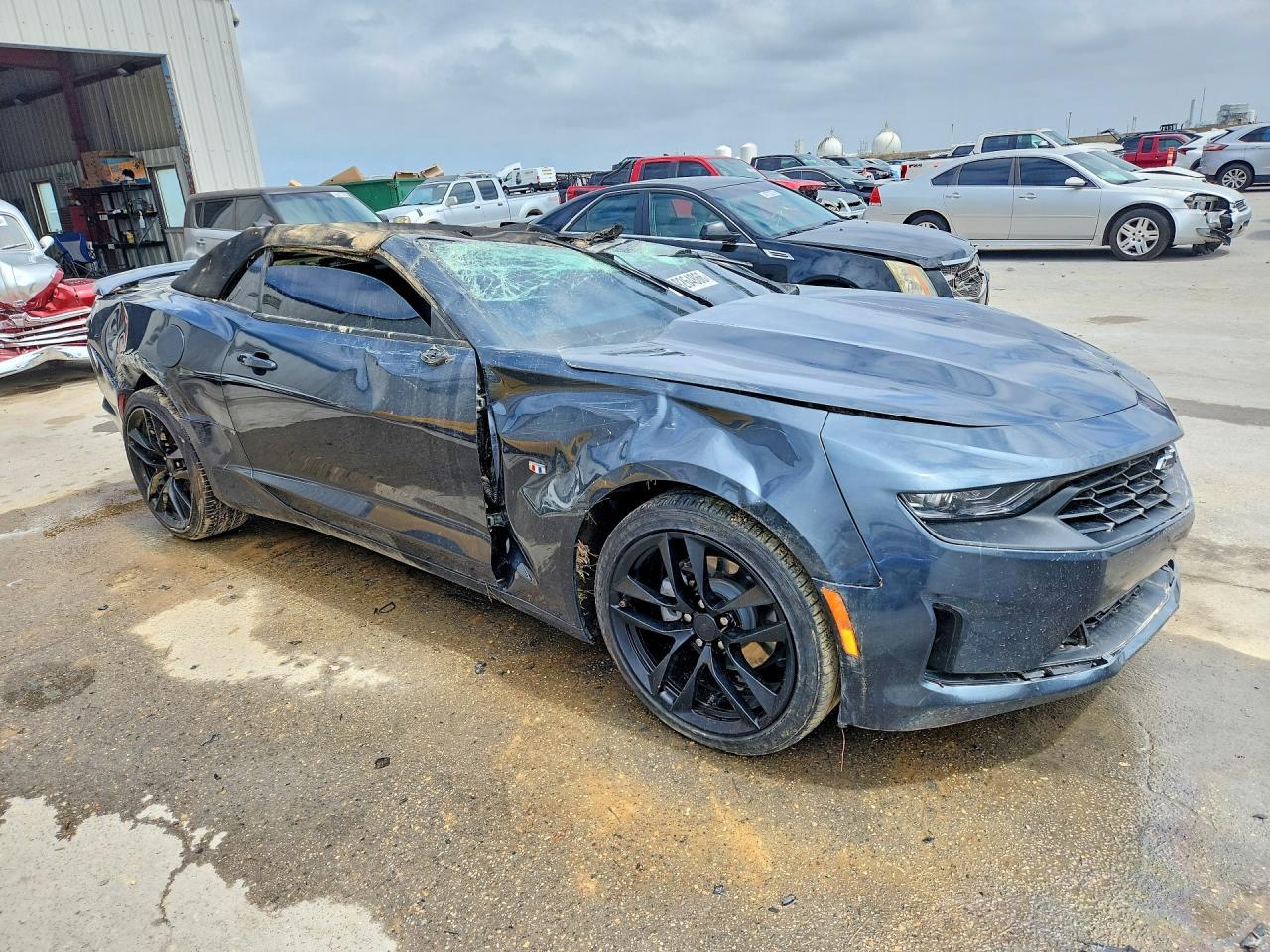 2023 Chevrolet Camaro Lt - Image 4