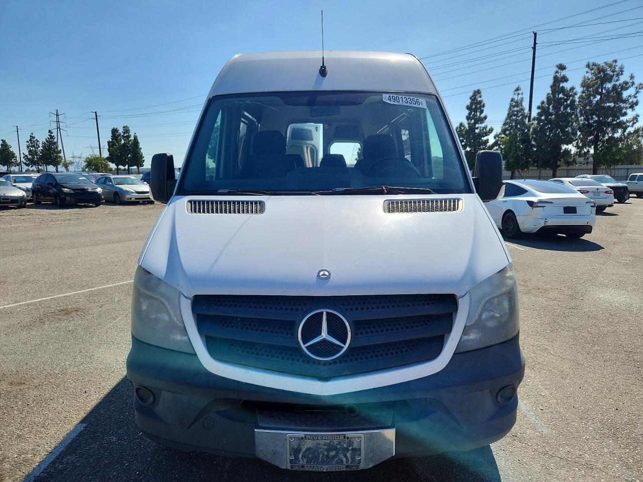 2014 Mercedes-Benz Sprinter 2500 - Image 5