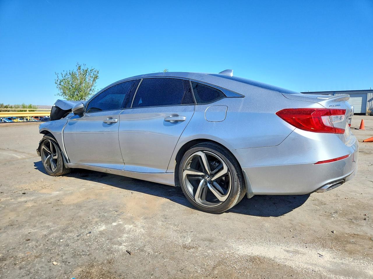 2018 Honda Accord Sport - Фото 2