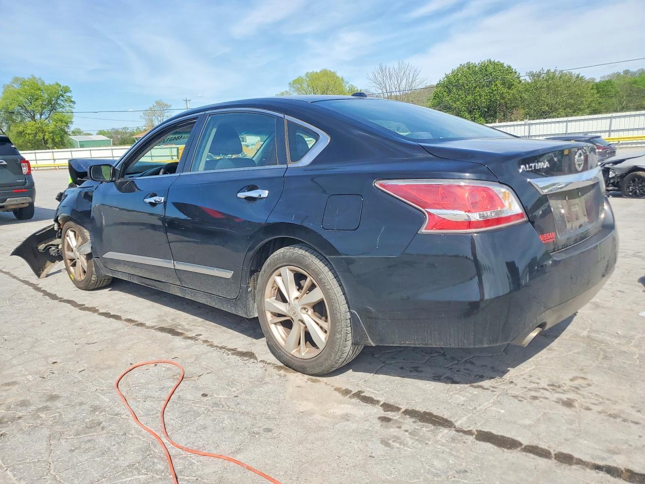 2015 Nissan Altima 2.5 Sv - Image 2