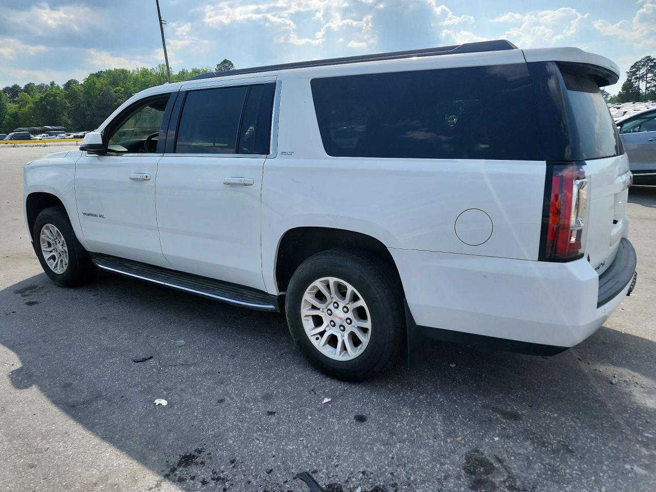 2019 GMC Yukon Xl K1500 Slt - Фото 2