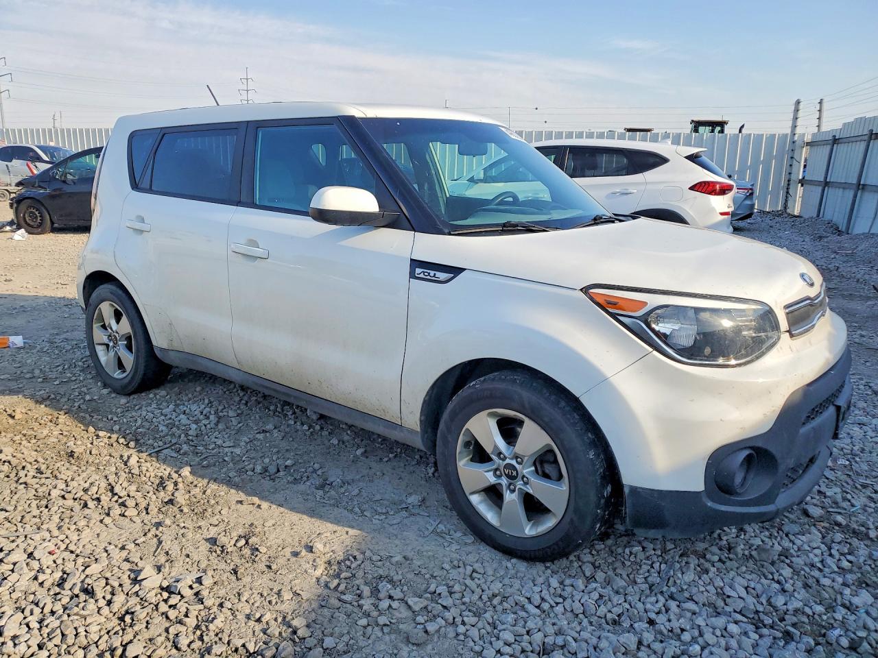 2017 Kia Soul Base - Фото 4