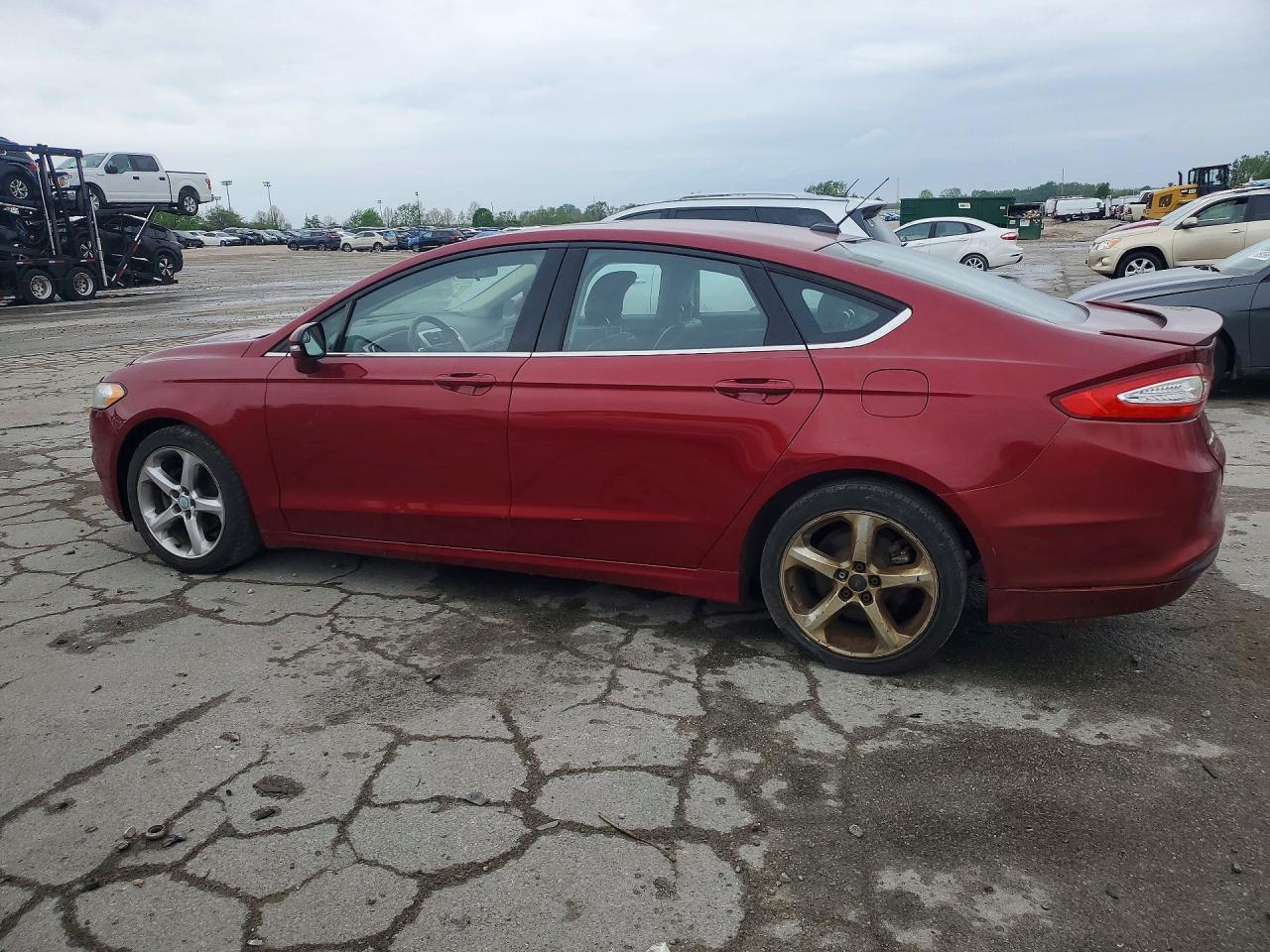 2013 Ford Fusion Se - Фото 2