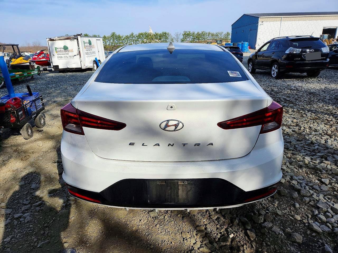 2019 Hyundai Elantra Sel - Фото 6