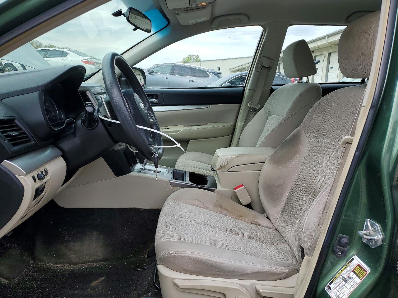 2013 Subaru Outback 2.5I - Image 7