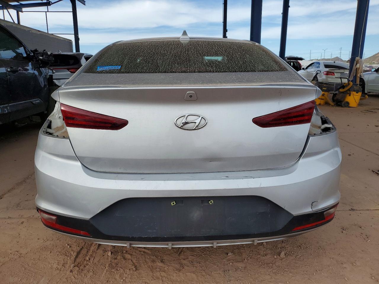 2019 Hyundai Elantra Sel - Фото 6