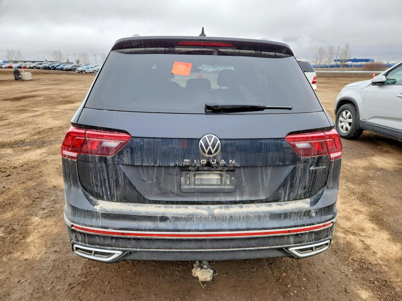 2022 Volkswagen Tiguan Sel R-Line - Image 6